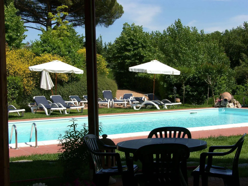 Domus Volumnia Country House