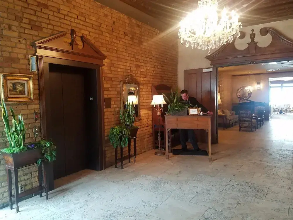 Nicollet Island Inn