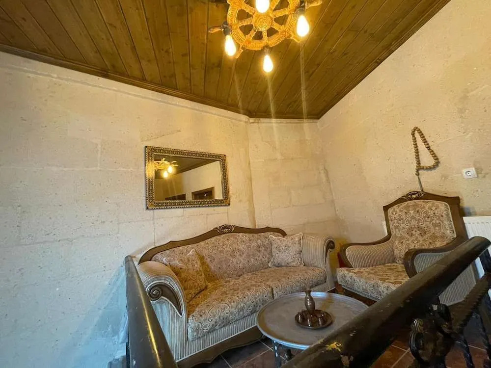 Bella vista stone house