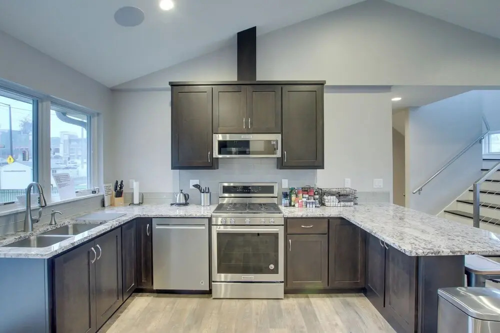 Green Bay Getaway Near Lambeau Field & Resch