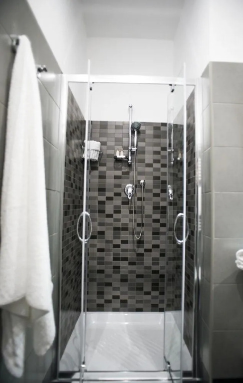 Costantino Secondo Guest House