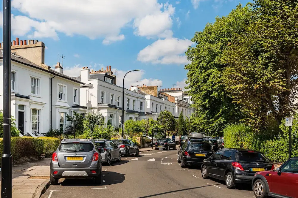 Charming one Bedroom Flat Near Maida Vale by Underthedoormat