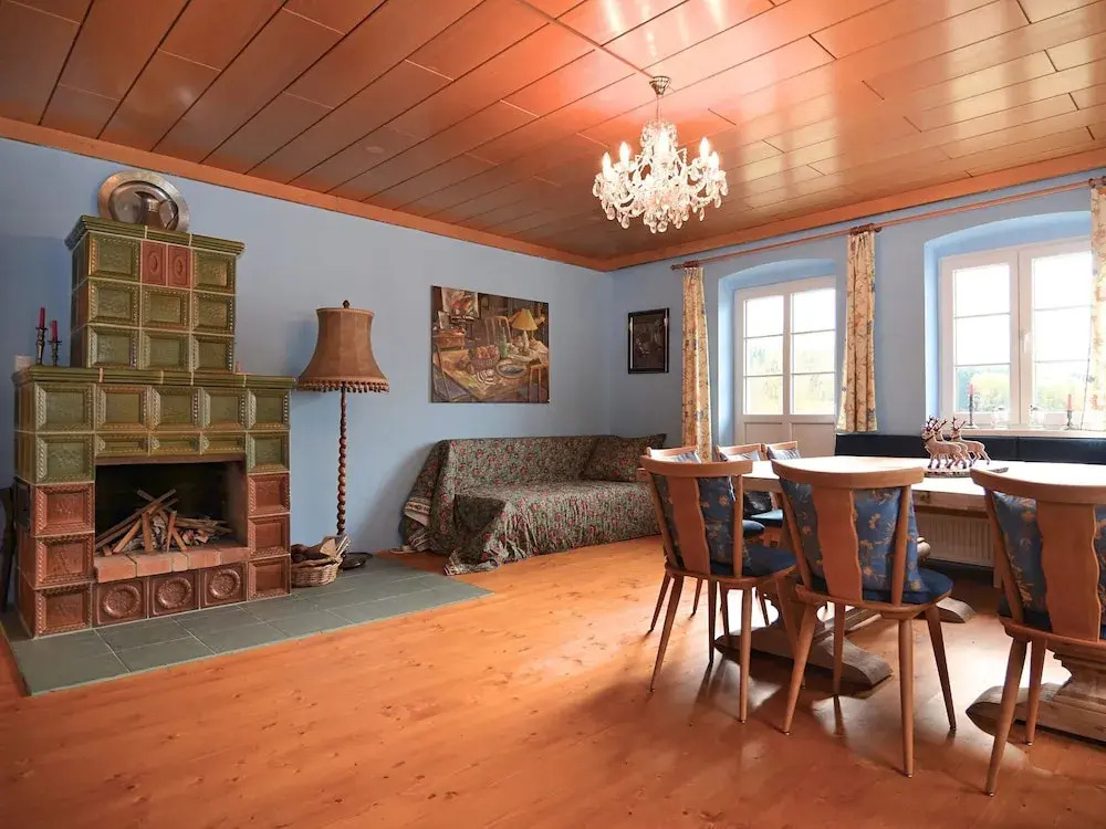 Spacious Villa near Forest in Buchet