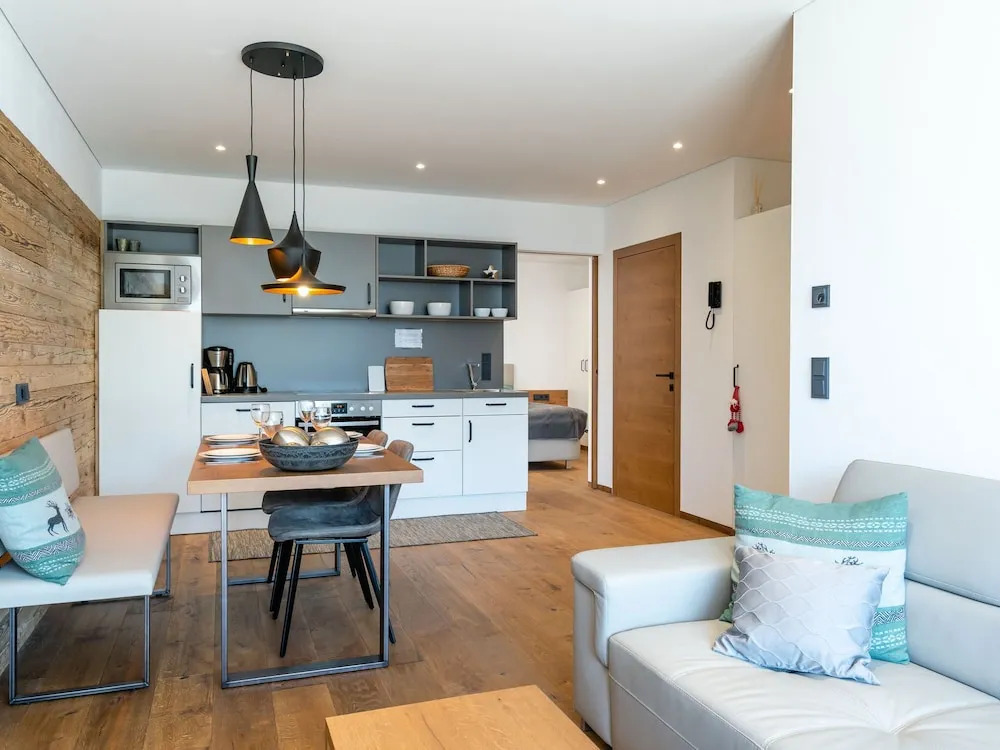 Classy Apartment in Piesendorf near Lake & Ski Bus