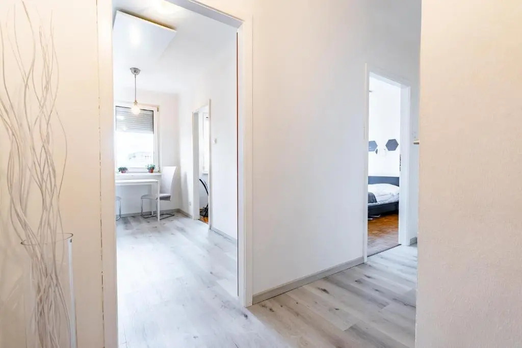 New with a View - Modern Studio