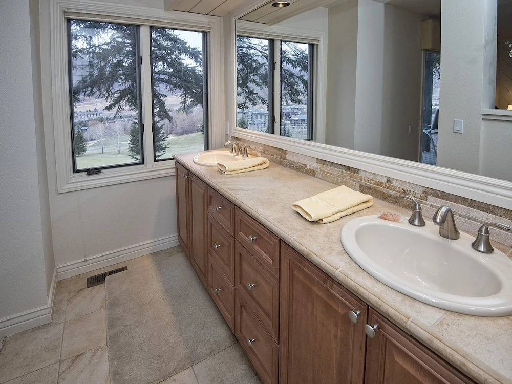 Ridgepoint Townhome 185