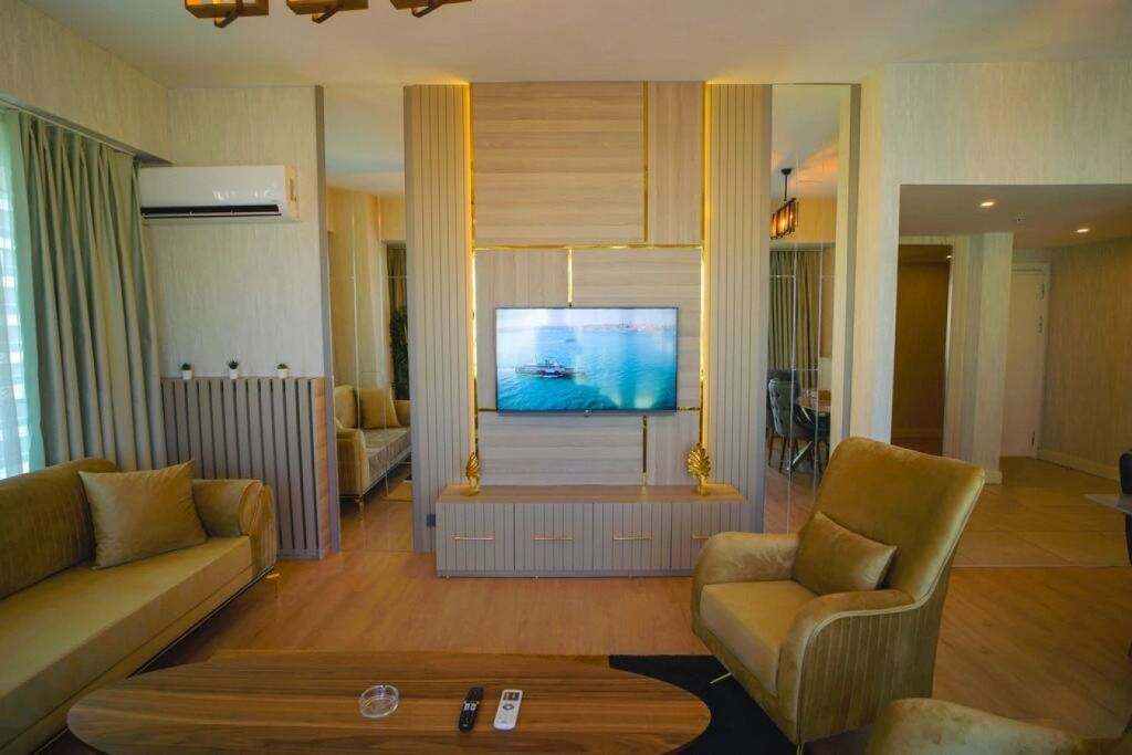 2 Bedroom Luxury Apartment near Mall of Istanbul