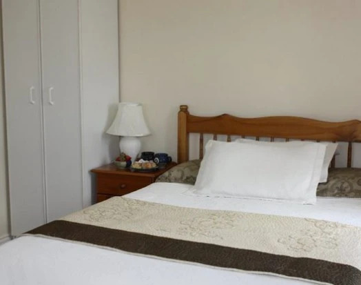 Sea Breeze B&B