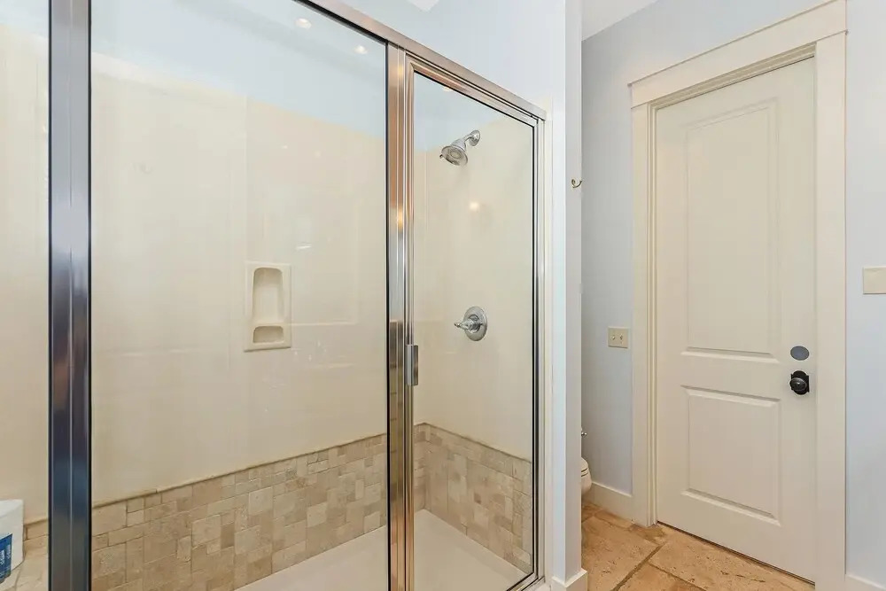 Bungalos 2472 G 3BR BA 10