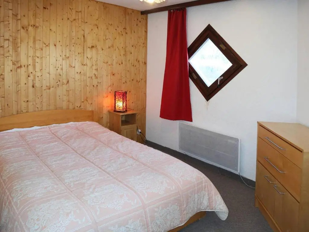 Appartement Les Orres, 2 pièces, 6 personnes - FR-1-322-152