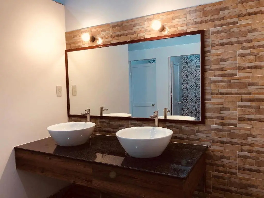 STAY hostel - 300m from the ferry