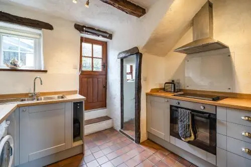 Cragg Cottage