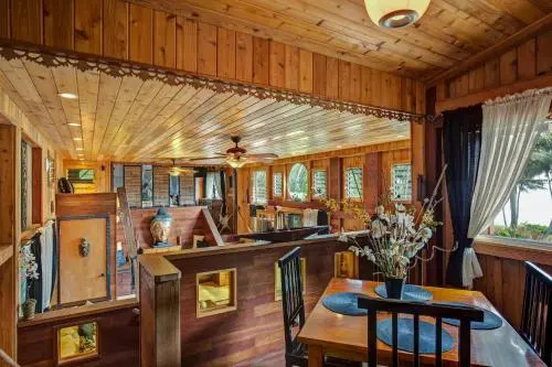 The Bali House and Cottage at Kehena Beach Hawaii