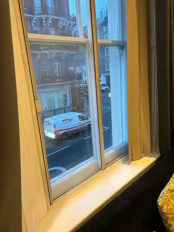 Immaculate 1-bed Apartment in the Heart of Chelsea