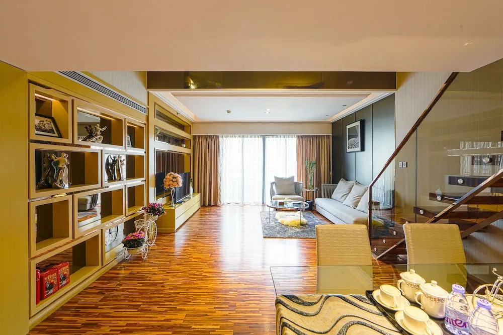 Ruide Apartment Poly Zhongda Branch