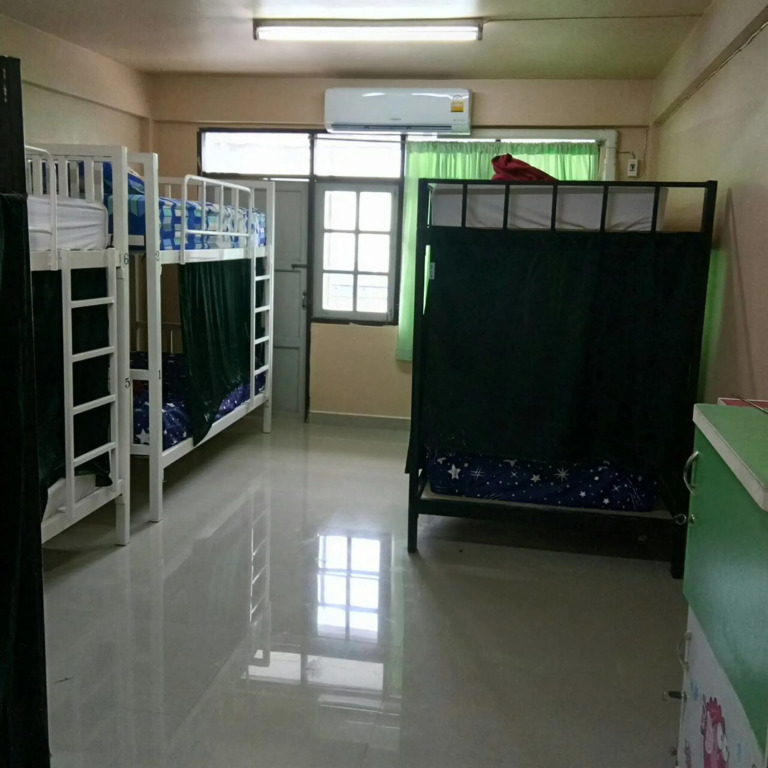 Pattaya Backpackers - Adults Only