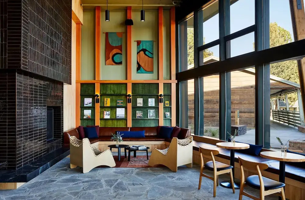 Trailhead Lodge