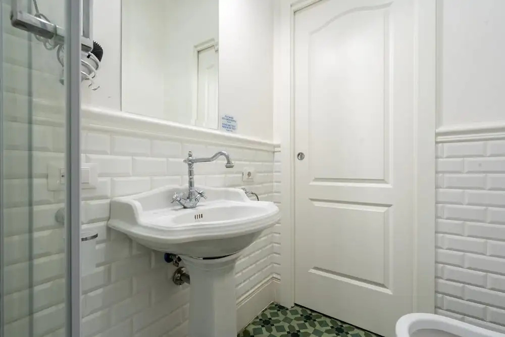 Capital Rooms
