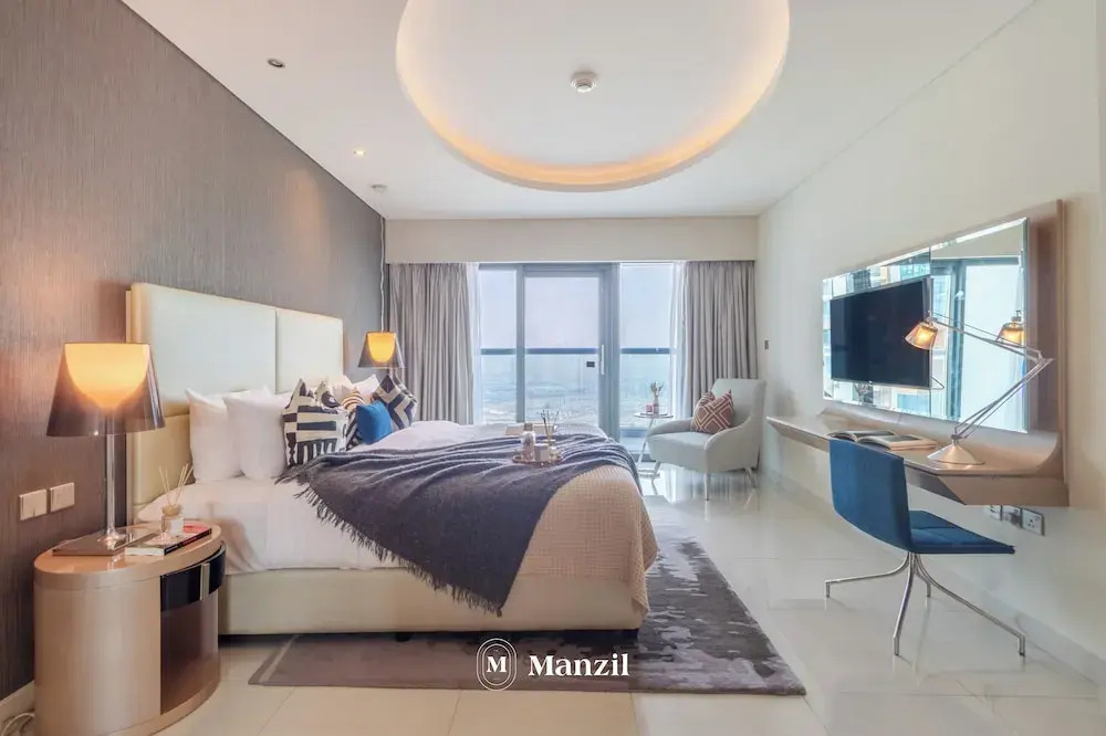 2BR Apt at Paramount with Stunning Views
