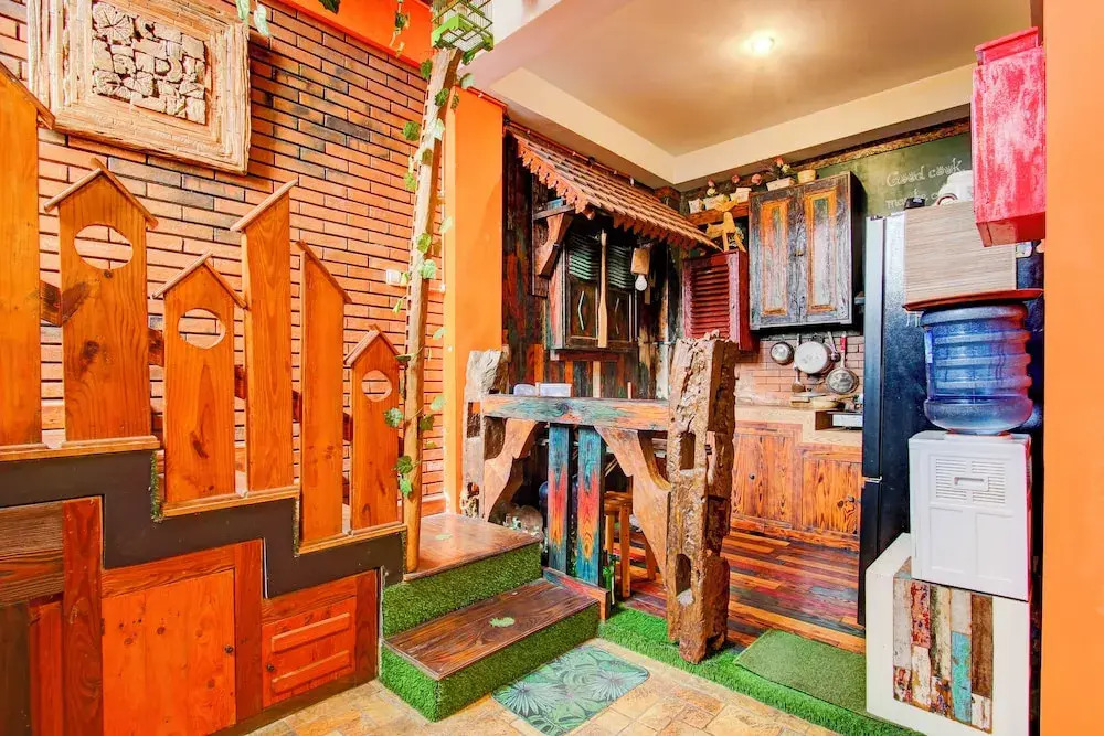 OYO 94405 D'classic Homestay
