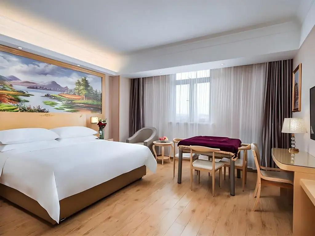 Vienna Hotel Shanghai Hongmei South Road