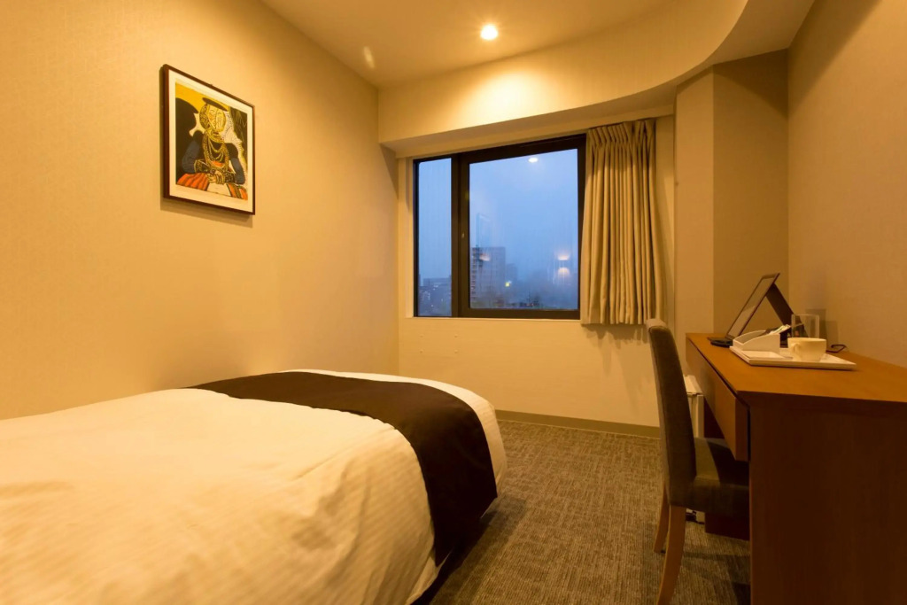Osaka Riverside Hotel