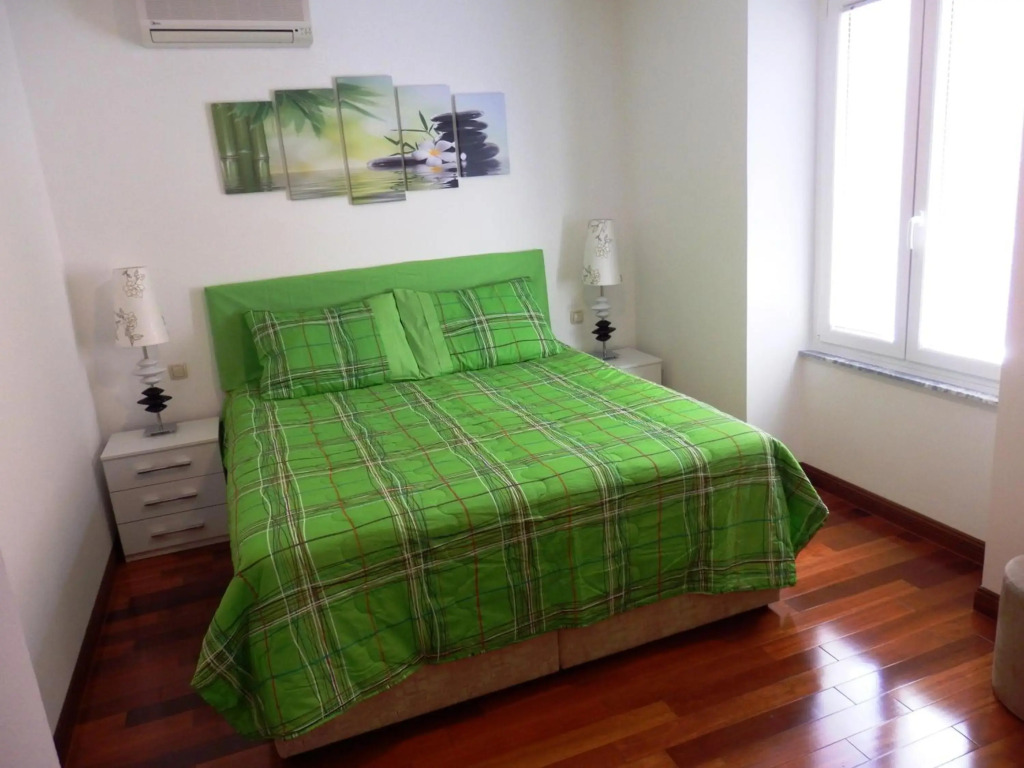 Center Stylish Apartment