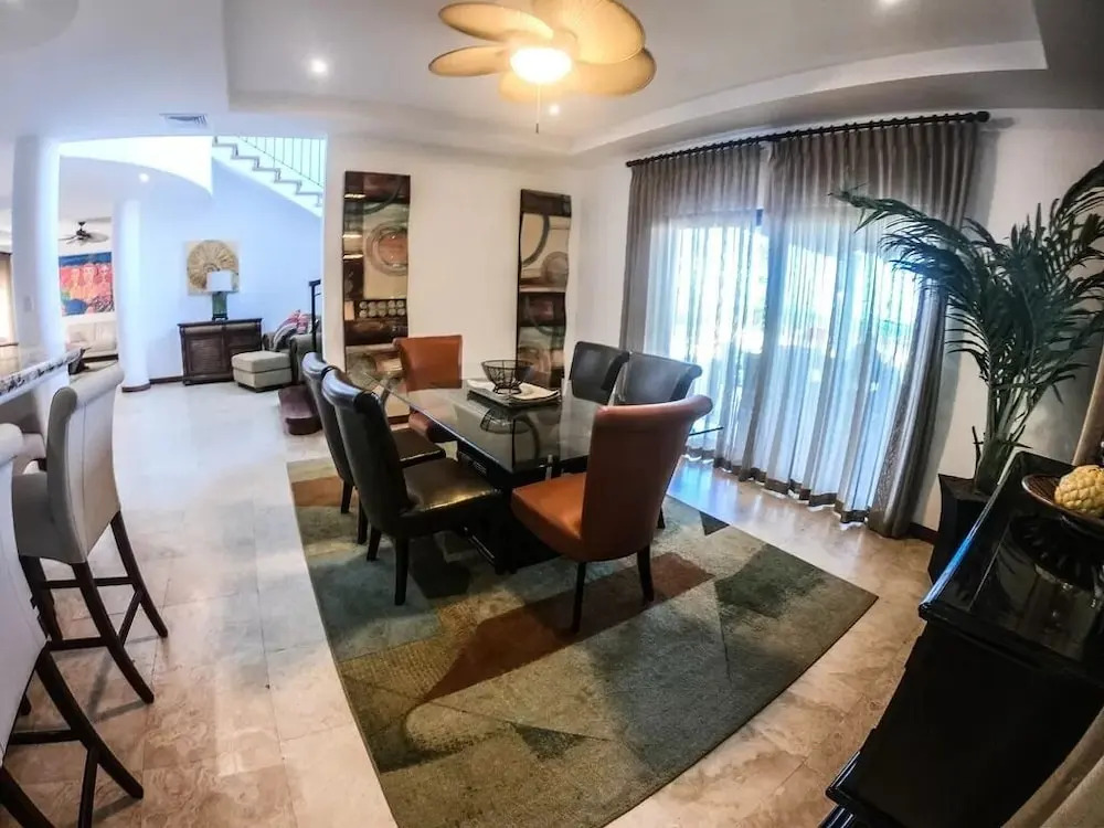 Villas in Pristine Bay