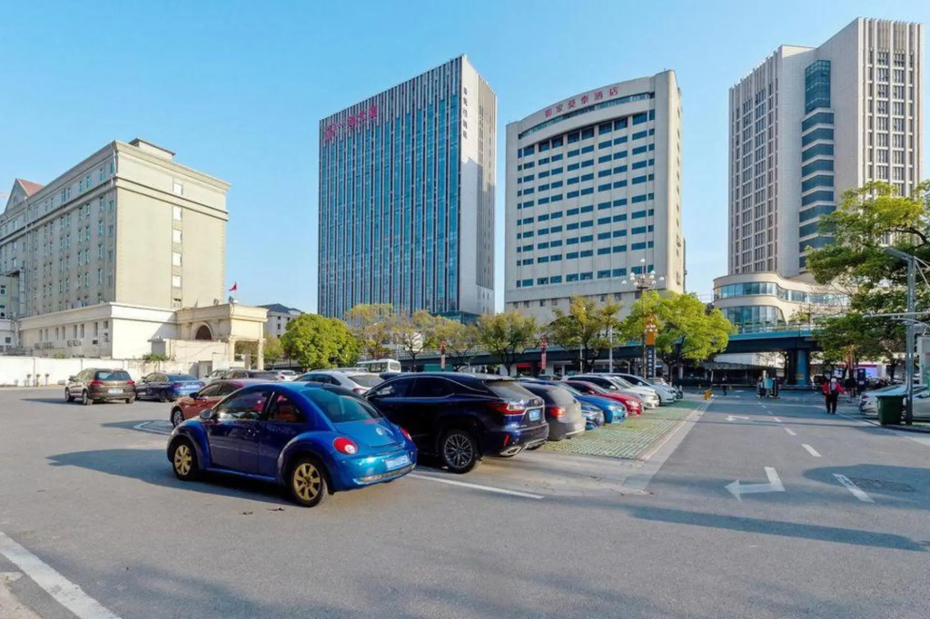 Xiyue · Man Hotel