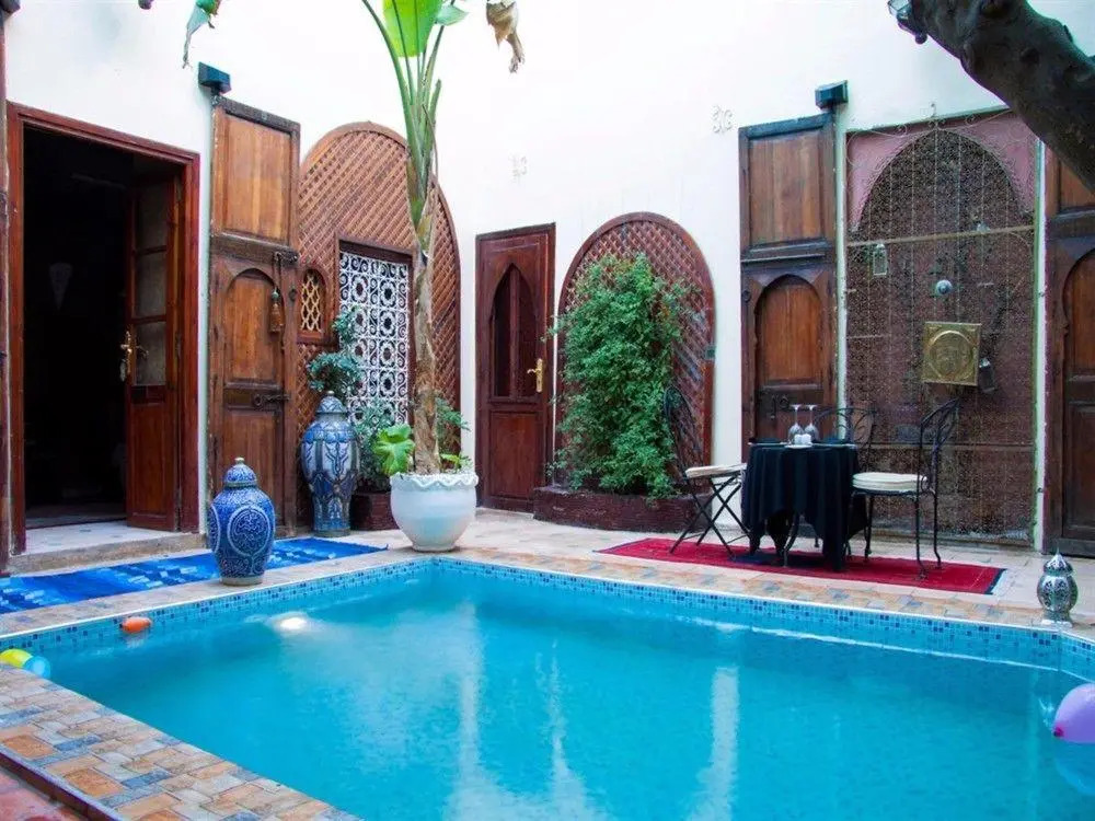 Le Feng Shui Pool and Spa