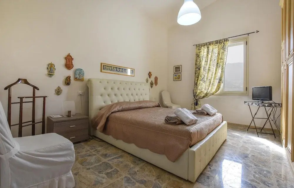 Beautiful Home in Castellammare d. Golfo With Wifi, Private Swimming Pool and Outdoor Swimming Pool