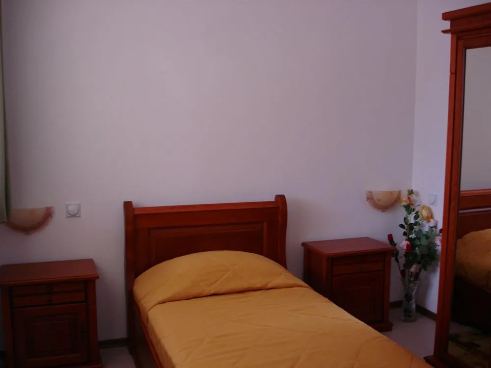 Centaur Family Hotel