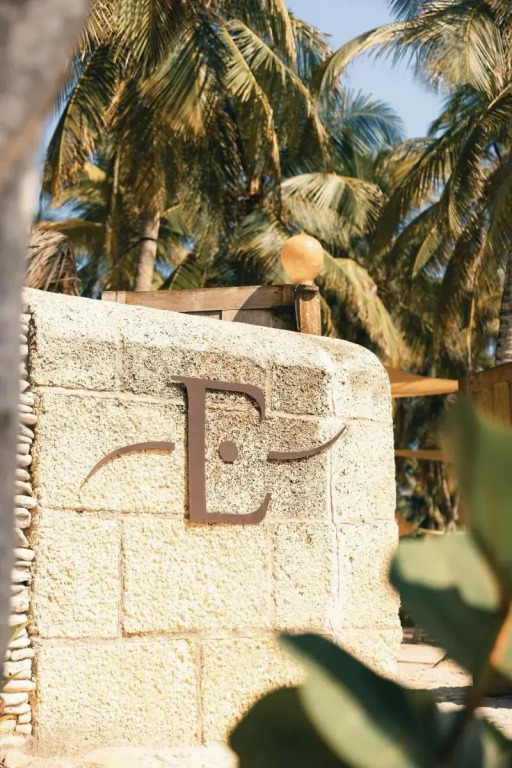 Éteka Slow Beach Hotel