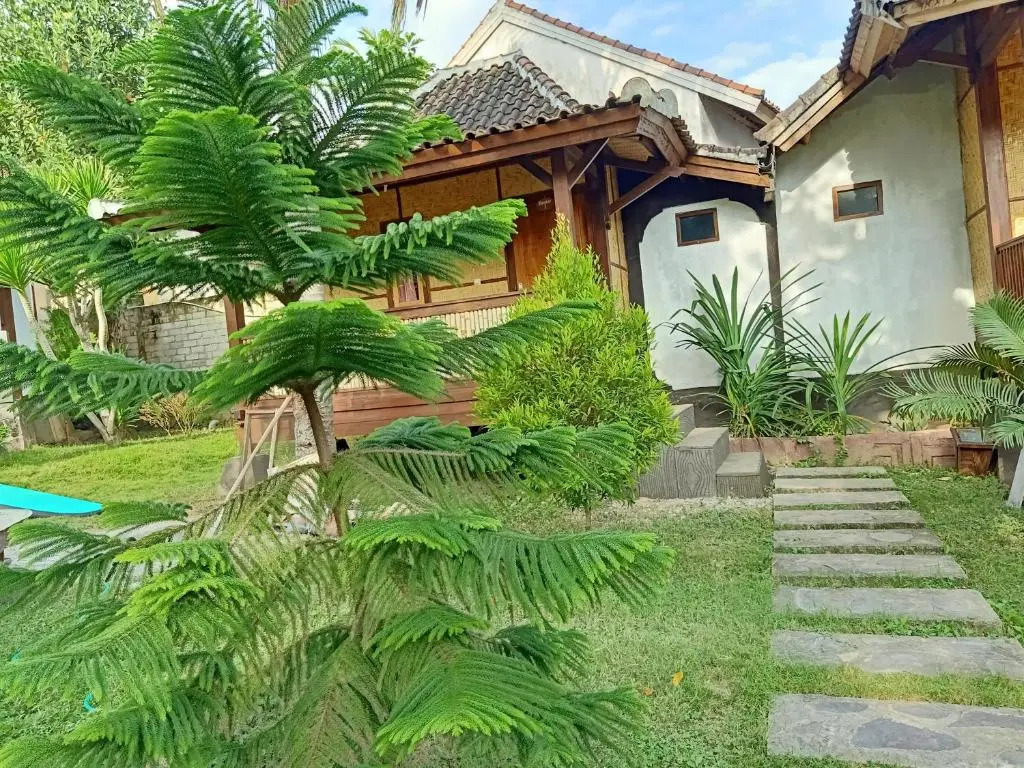 Tri Putri Kuta Homestay