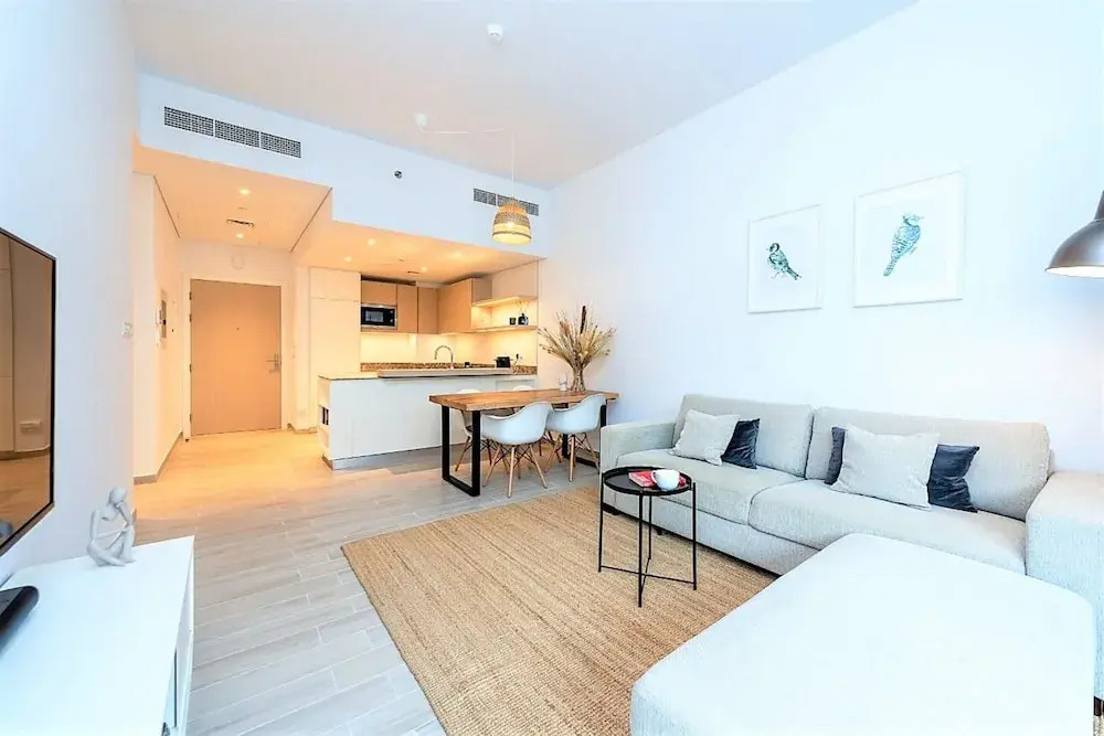Belgravia Stunning 1 bedroom Balcony Dubai