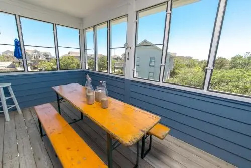 Duck Diamond - Sanderling, Ocean View, 95 Yds to Beach, Hot Tub, Sauna, Community Pool