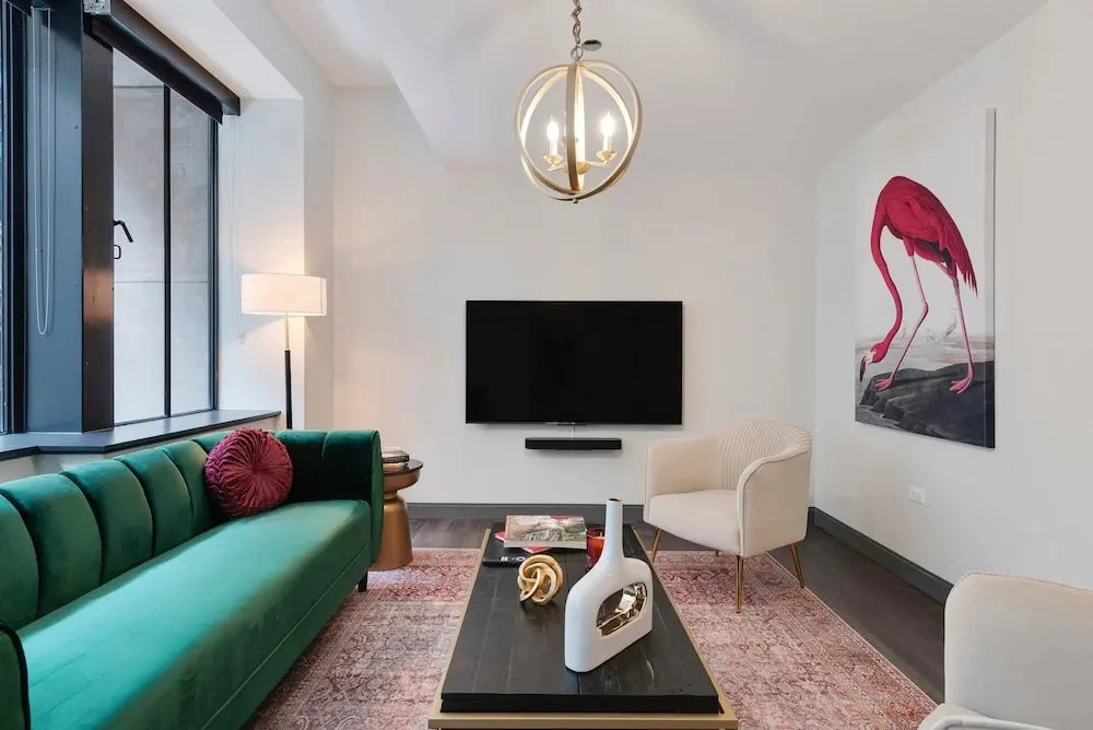 Two Units Seamless Stay Downtown Convenience