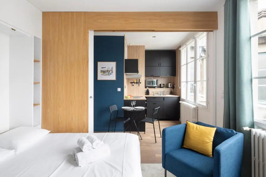 Le Cinq by Cocoonr