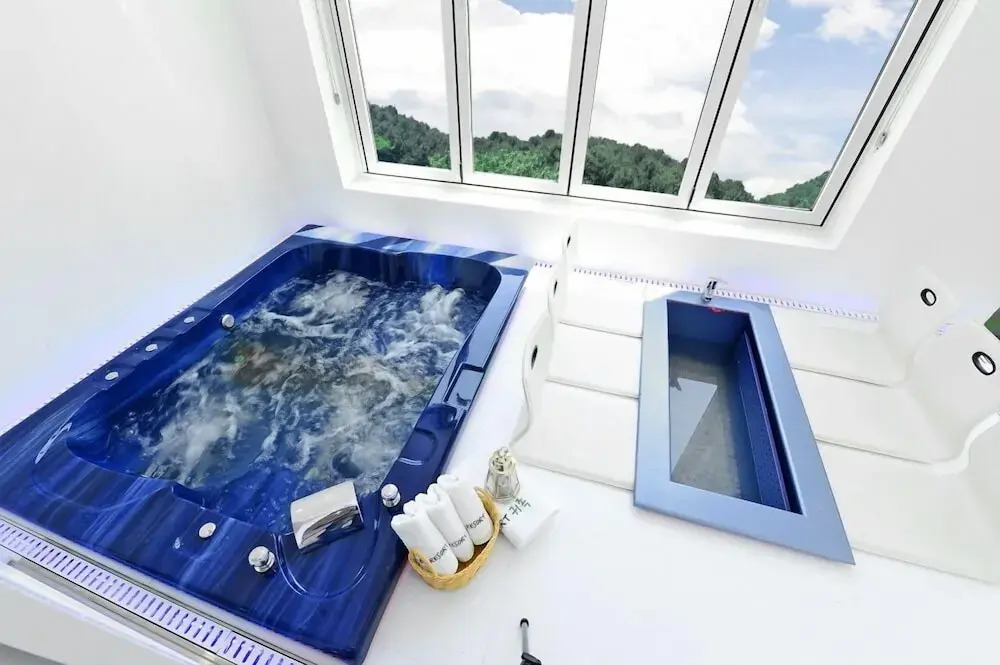 Semi Resort Noblesse