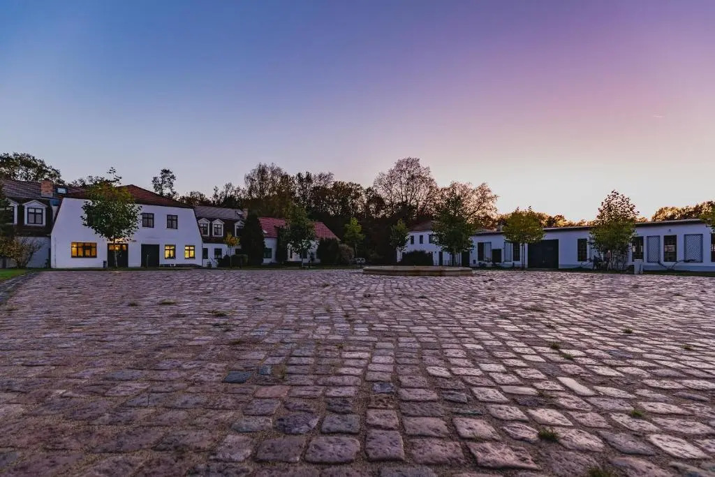 Gut Sarnow - Hotel und Restaurant
