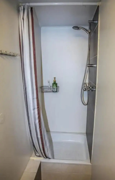 Lava Apartment