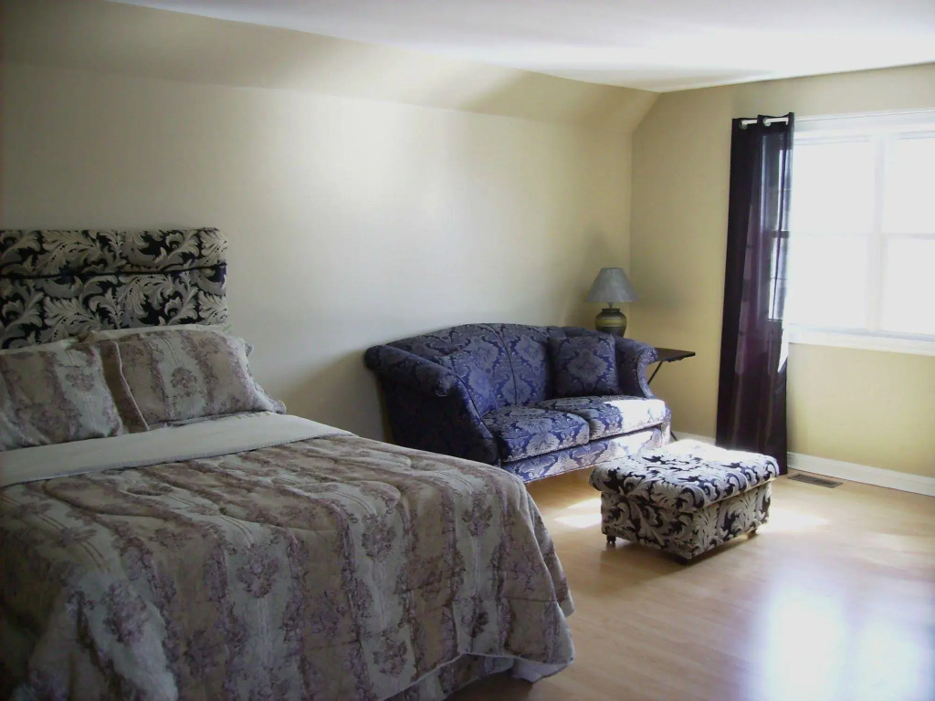 Prince of Wales Bed and Breakfast