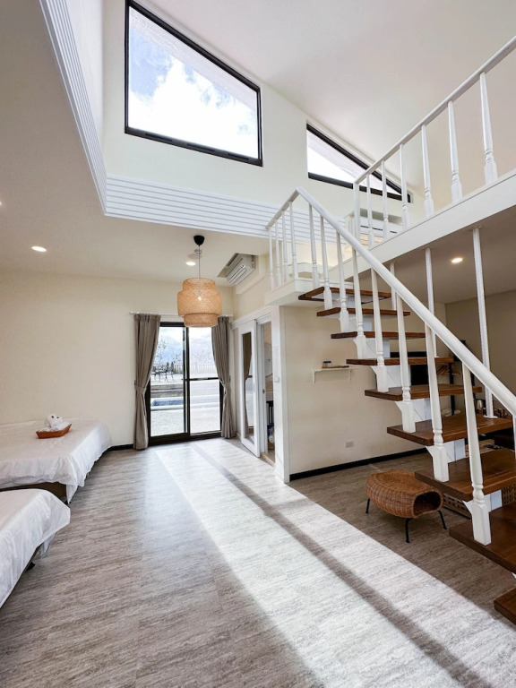 Cliff Villa
