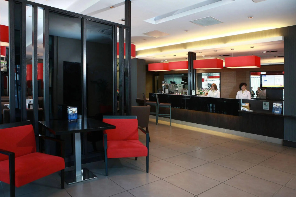 ibis Belfast City Centre