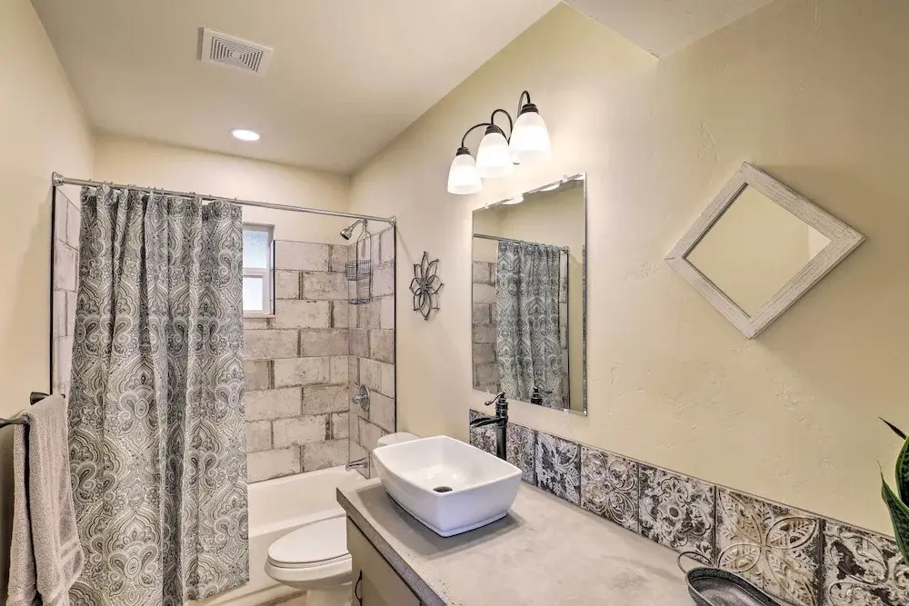 Tucson Home w/ Patio & Games < 1 Mi to Park Place