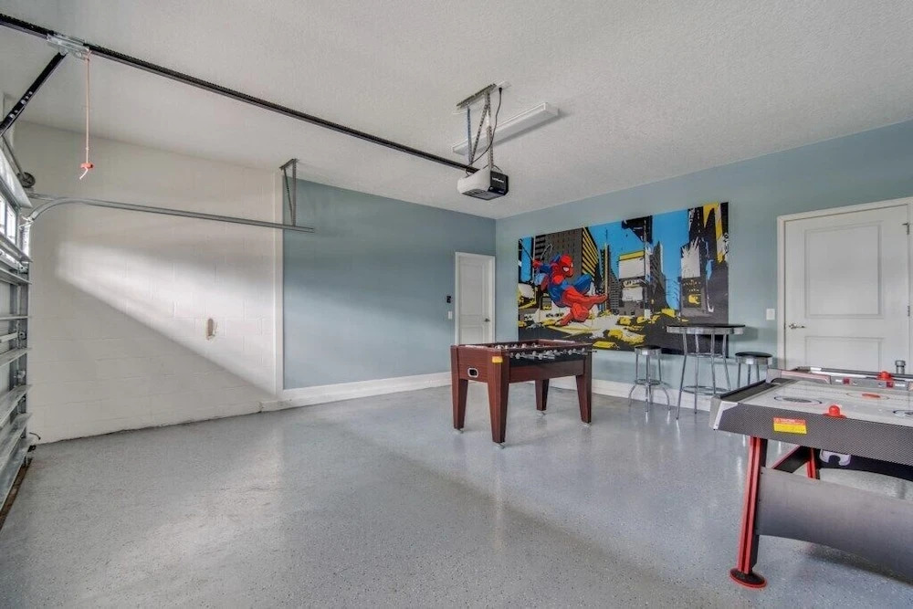Champions Gate 1525 - Eight Bedroom Pool Home