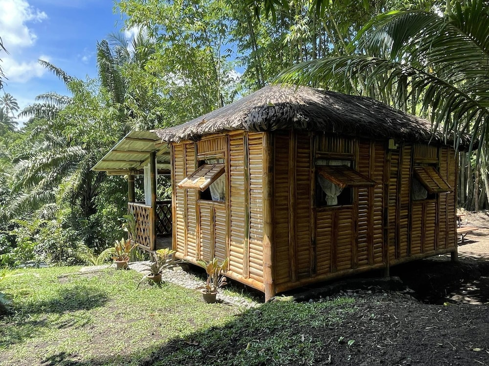 The Twin Studio Cottages