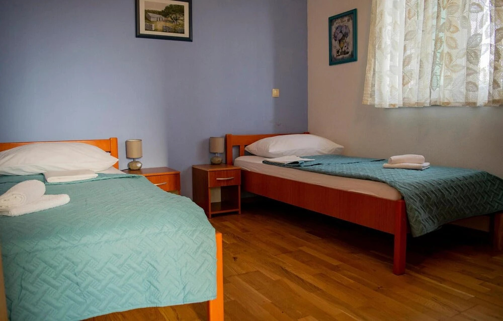 Nice Home in Gornje Selo With 3 Bedrooms, Wifi and Outdoor Swimming Pool