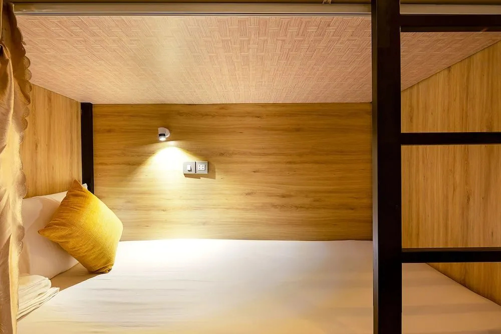 Fan House Hostel