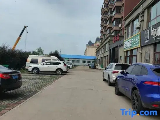 Hunchun Lvmeng Hotel